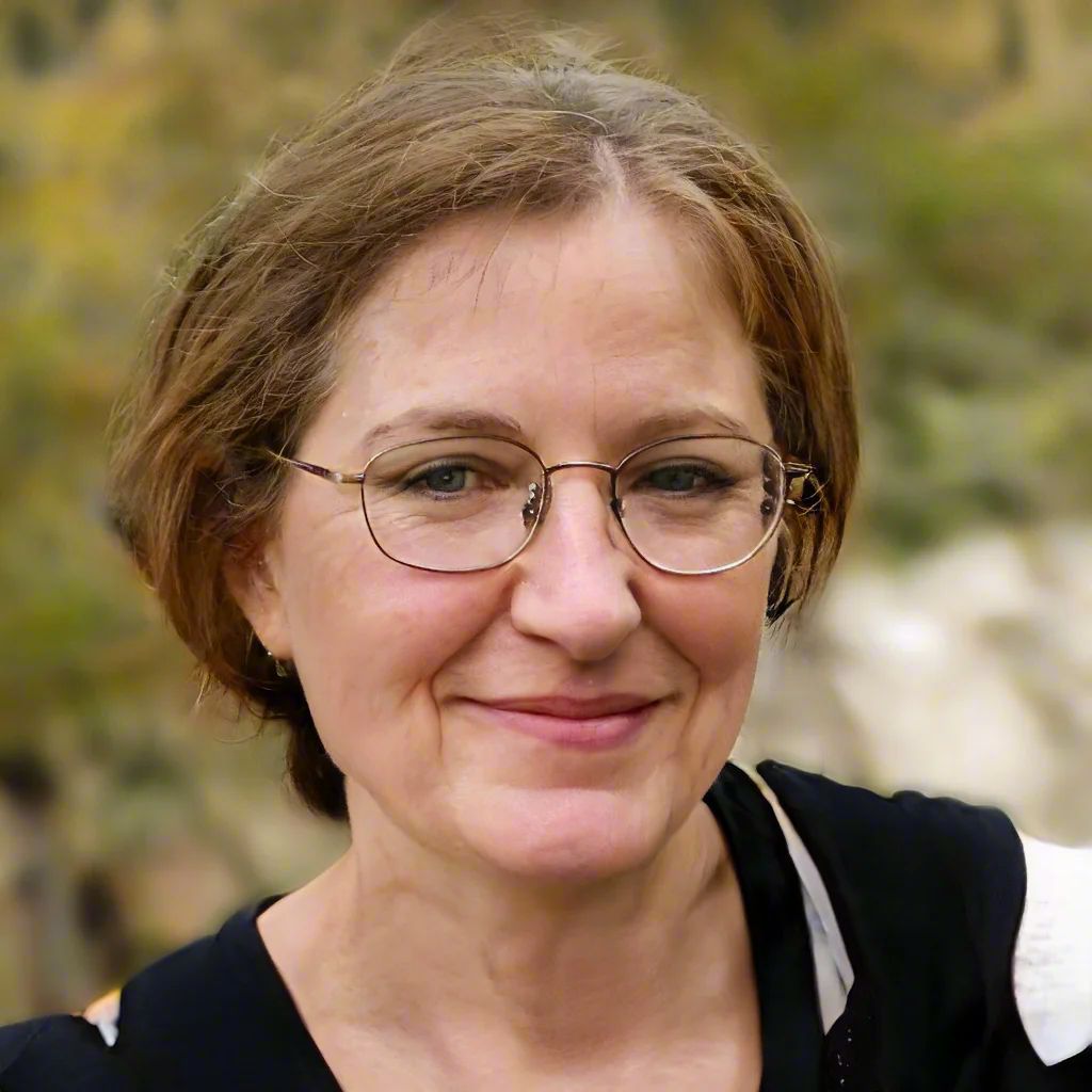 Julie P.